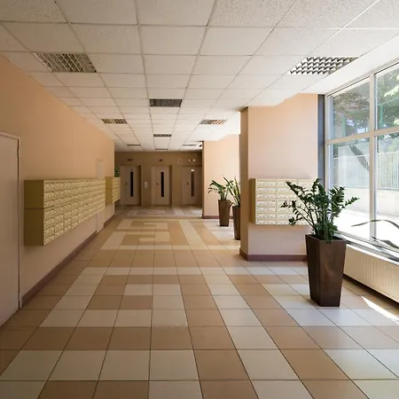 Grzybowska Urban Oasis Apartment Warschau
